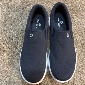Women's Slip-On Shoes
